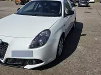Usata Alfa Romeo Giulietta Distinctive 120 CV (88 kW) 2012 Bianco Utilitaria