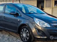 Usata Opel Corsa Cosmo 130 CV (95 kW) 2011 Grigio Utilitaria