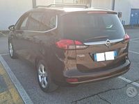 Usata Opel Zafira 150 CV (110 kW) 2012 Marrone Monovolume