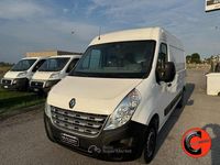 Usata Renault Master 110 CV (80 kW) 2013 Bianco pastello Berlina