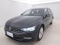 Usata VW Passat Business 150 CV (110 kW) 2022 Grigio Station wagon