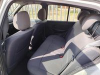 Usata Renault Clio II Dynamique 75 CV (55 kW) 2004 Grigio Berlina