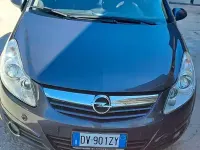 Usata Opel Corsa 75 CV (55 kW) 2009 Blu Utilitaria