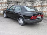 Usata Alfa Romeo 75 105 CV (77 kW) 1991 Nero Berlina