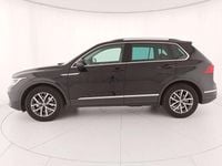 Usata VW Tiguan Life 150 CV (110 kW) 2023 Deep black perlato SUV