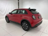 Usata Fiat 600 101 CV (74 kW) 2024 Rosso pastello SUV