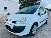 Usata Renault Modus 67 CV (49 kW) 2010 Bianco Monovolume
