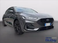 Usata Ford Focus ST-Line 125 CV (91 kW) 2023 Magnetic grey Berlina