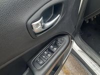 Usata Jeep Compass Limited 140 CV (102 kW) 2019 Bianco SUV