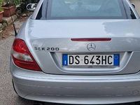 Usata Mercedes SLK200 2007 Grigio Cabrio