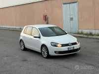 Usata VW Golf VII 105 CV (77 kW) 2012 Bianco Berlina