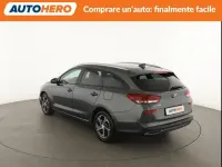 Usata Toyota Auris Touring Sports Lounge 136 CV (100 kW) 2017 Nero Station wagon