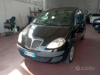 Usata Lancia Musa 77 CV (56 kW) 2007 Nero Monovolume