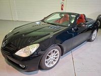 Usata Mercedes SLK200 2LOOK Edition 184 CV (135 kW) 2018 Nero Cabrio