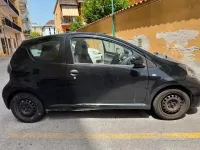 Usata Toyota Aygo 68 CV (50 kW) 2009 Nero Utilitaria