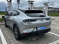 Usata Ford Mustang Mach-E Extended Range 216 kW (294 CV) 2022 Argento SUV
