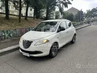 Usata Lancia Ypsilon S 85 CV (62 kW) 2011 Bianco Utilitaria
