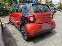 Usata Smart ForFour 90 CV (66 kW) 2016 Rosso Utilitaria
