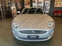 Usata Jaguar XK 298 CV (219 kW) 2007 Liquid silver Coupé