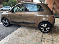 Usata Renault Twingo 69 CV (50 kW) 2017 Marrone Utilitaria