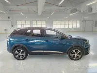Usata Peugeot 3008 Allure 130 CV (95 kW) 2022 Bluazzurro SUV