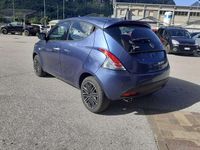 Usata Lancia Ypsilon Gold 69 CV (50 kW) 2022 Blu/azzurro Utilitaria