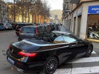 Usata Mercedes E220 194 CV (142 kW) 2019 Nero metallizzato Cabrio