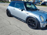 Usata Mini Cooper S 169 CV (124 kW) 2005 Grigio Utilitaria