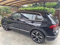 Usata VW Tiguan R-line 150 CV (110 kW) 2023 Nero SUV