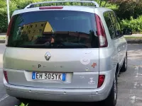 Usata Renault Espace 129 CV (94 kW) 2008 Argento Monovolume