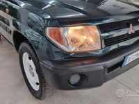 Usata Mitsubishi Pajero 129 CV (94 kW) 2001 Verde SUV