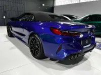 Nuova BMW M8 Competition Edition 625 CV (459 kW) 2025 Marina bay blue Cabrio