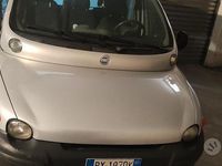 Usata Fiat Multipla 103 CV (75 kW) 2002 Grigio Monovolume