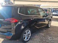 Usata Opel Zafira Tourer Cosmo 130 CV (95 kW) 2013 Grigio Monovolume