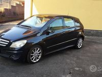 Usata Mercedes B200 140 CV (102 kW) 2007 Nero Monovolume