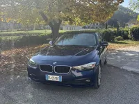Usata BMW 320 Advantage 190 CV (139 kW) 2017 Blu/azzurro Station wagon