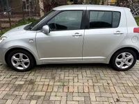 Brugt Suzuki Swift 70 HK (51 kW) 2007 Grå Hatchback
