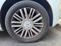 Usado VW up! Sportline 65 CV (47 kW) 2022 Blanco Utilitario