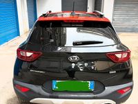 Usata Kia Stonic 110 CV (80 kW) 2017 Nero SUV