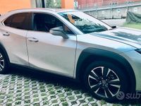 usata Lexus UX 250h Premium 2WD