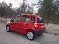 Usata Fiat Panda Emotion 60 CV (44 kW) 2004 Rosso Utilitaria