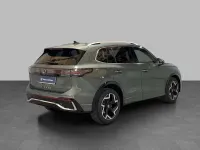 Usata VW Tiguan R-line 150 CV (110 kW) 2024 Velvet green metallizzato SUV