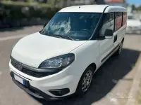 Usata Fiat Doblò 120 CV (88 kW) 2020 Bianco Monovolume