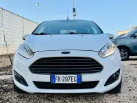 Usata Ford Fiesta Titanium 95 CV (69 kW) 2017 Bianco Utilitaria
