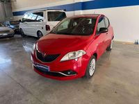 Usata Lancia Ypsilon 69 CV (50 kW) 2017 Rosso Utilitaria