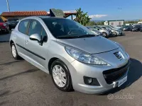 Usata Peugeot 207 73 CV (53 kW) 2008 Grigio Berlina