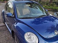 Usata VW New Beetle 105 CV (77 kW) 2007 Blu/azzurro Utilitaria