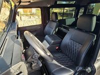 Usata Land Rover Defender 68 CV (50 kW) 2021 Nero SUV