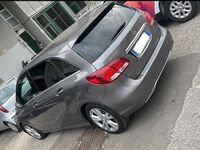 Usata Mercedes B180 109 CV (80 kW) 2015 Grigio Utilitaria
