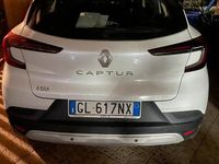 Usata Renault Captur 101 CV (74 kW) 2023 Bianco SUV
